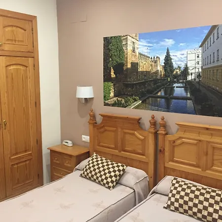 Maximiano Herculeo Hotel 2*