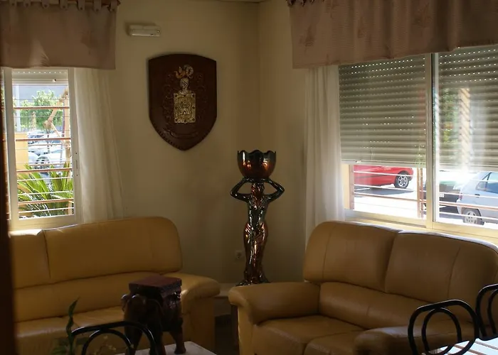 酒店 马克西米亚诺和谷里奥酒店 2*